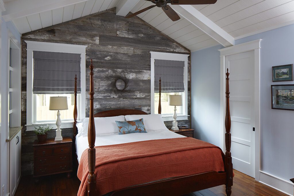 13 Ways to Love a Rustic Wood Wall